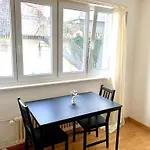 City Apartment - Close To Town - By Pa